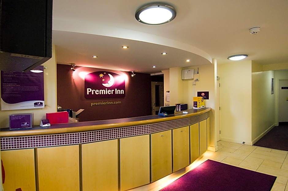 Premier Inn Manchester Altrincham