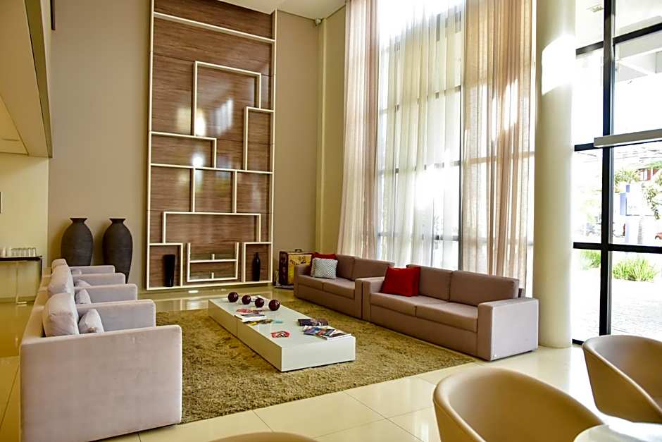 Nobile Suites Gran Lumni