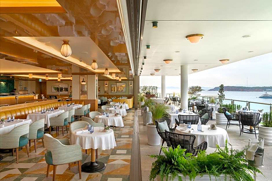 Four Seasons Astir Palace Hotel Athens