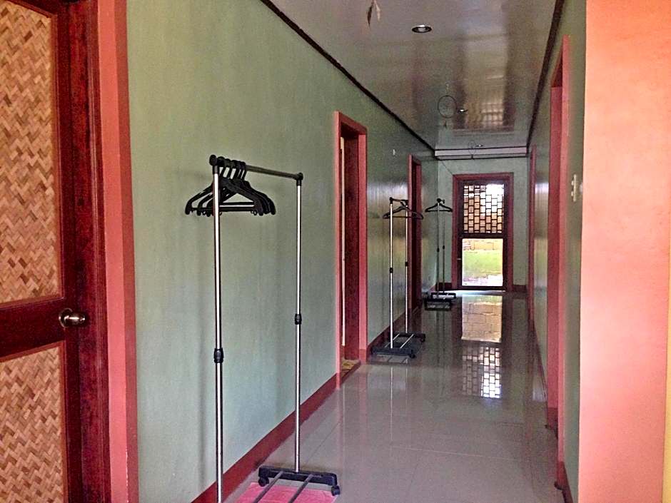 Lolo Oyong El Nido Pension House