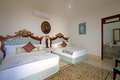 Two Queen Room - Beatrix
