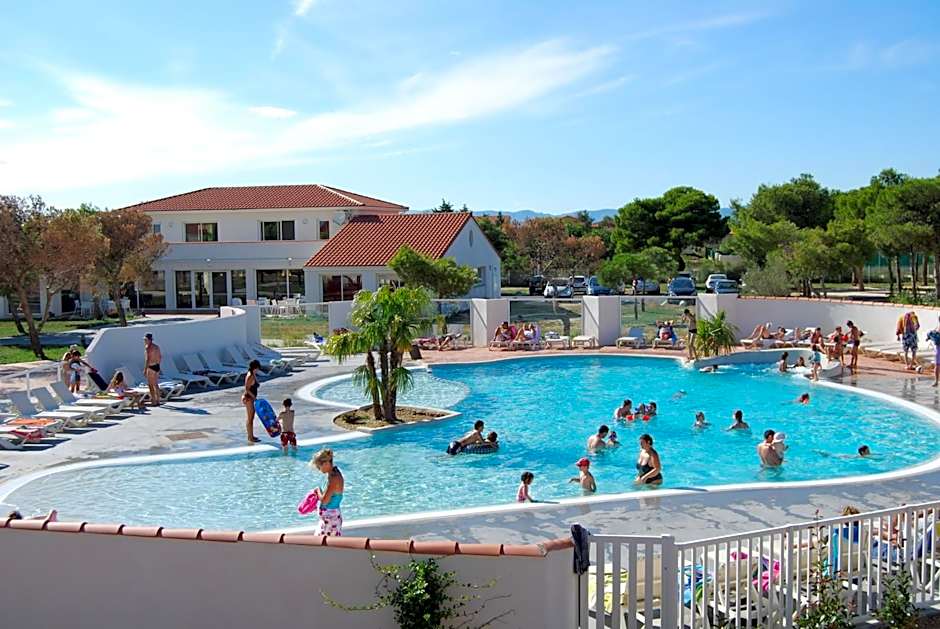 Lagrange Grand Bleu Vacances – Résidence Le Mas de Torreilles