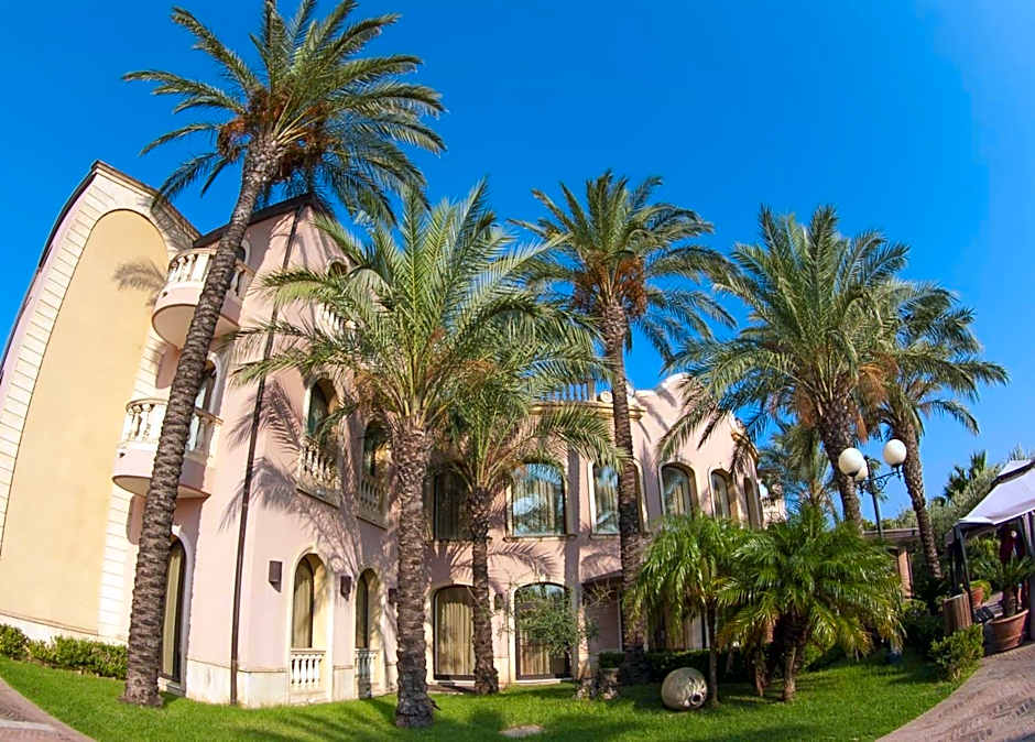 TH Le Castella - Baia degli Dei Village