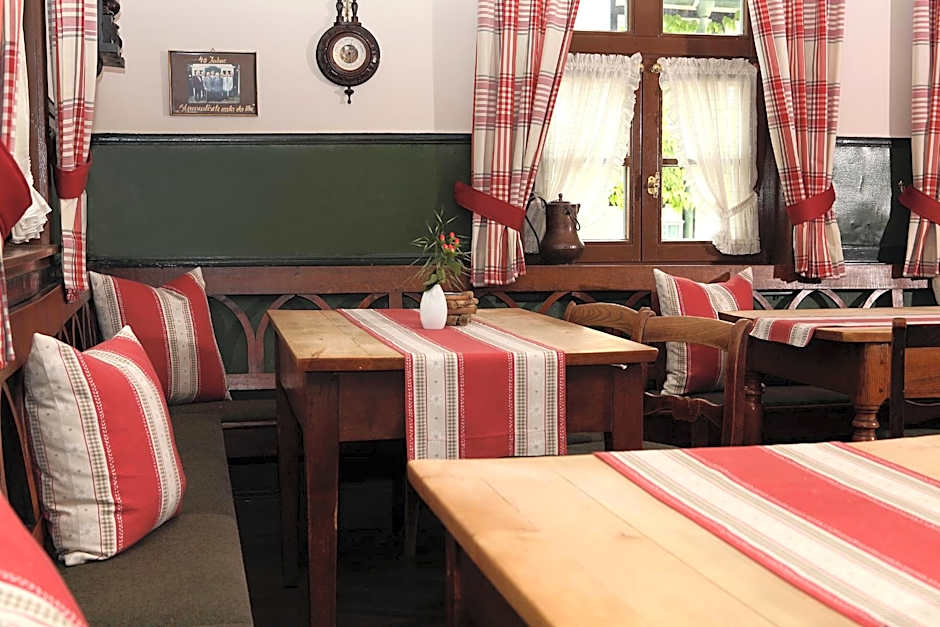 Landhotel & Gasthof Cramer