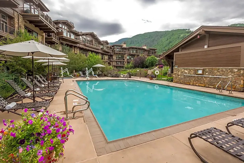 Manor Vail Lodge