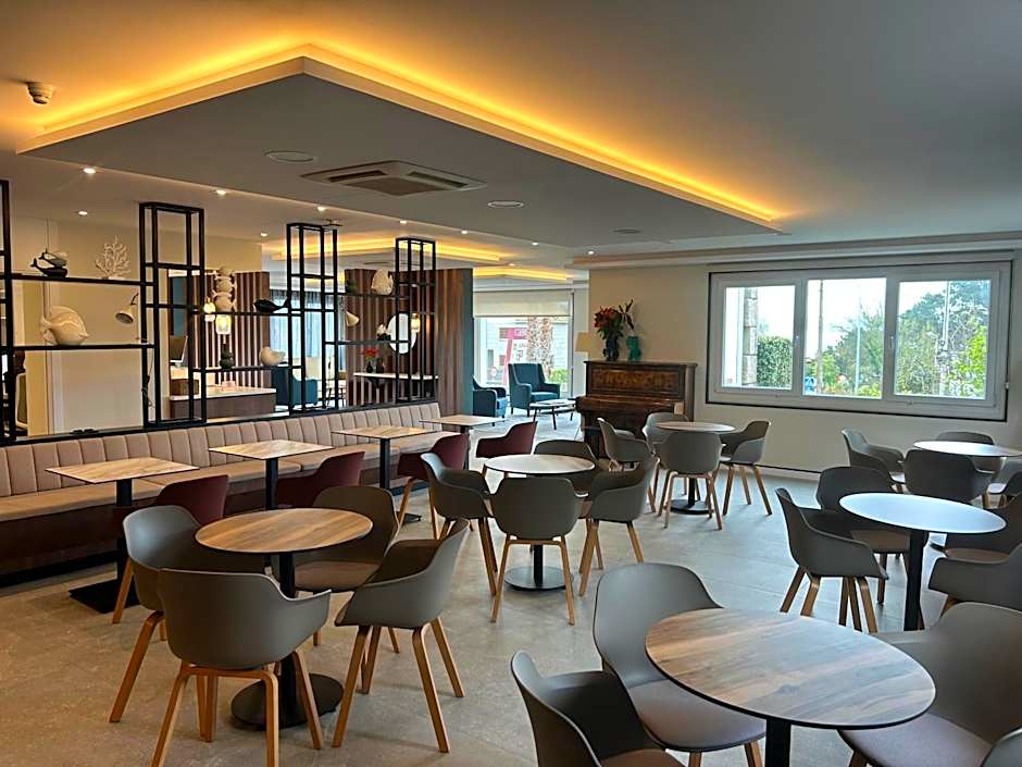 APARTHOTEL CABICASTRO Tres estrellas superior