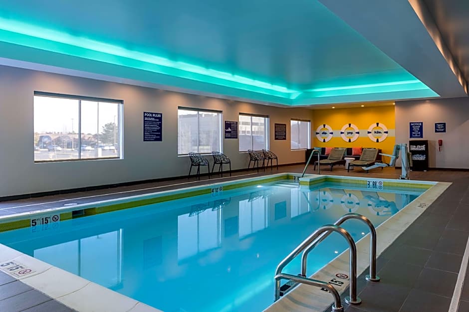 Tru By Hilton Naperville Chicago
