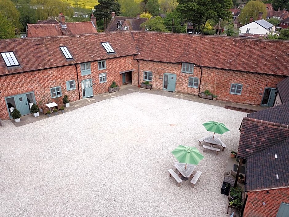 Manor Farm Courtyard Cottages