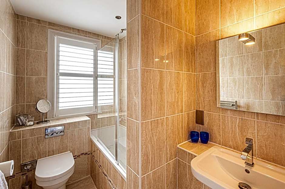 Christchurch Harbour Hotel & Spa