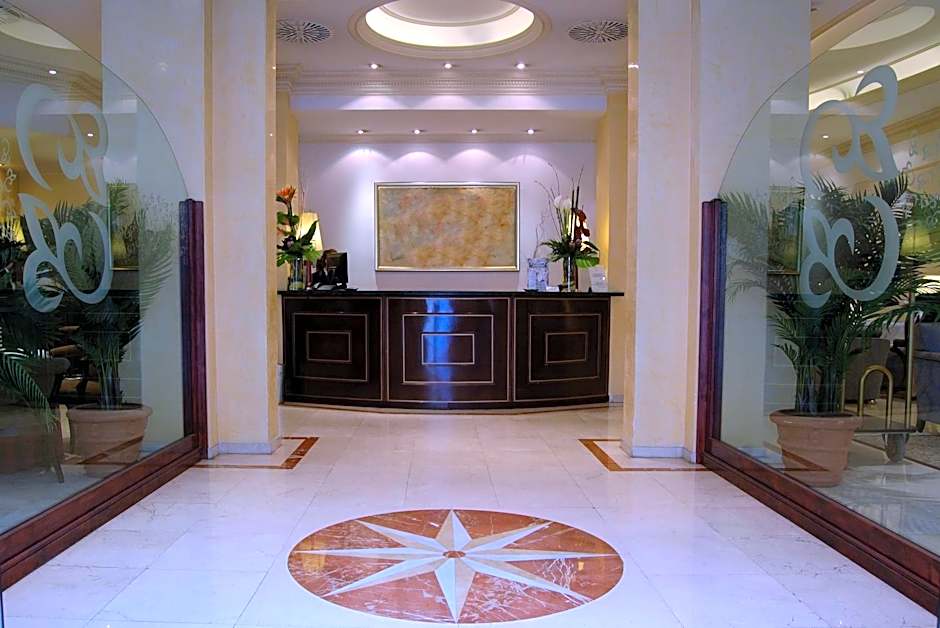 Hotel Roger De Lluria