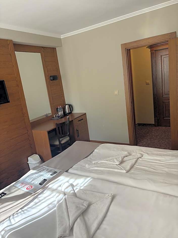 Prince Cyril Hotel