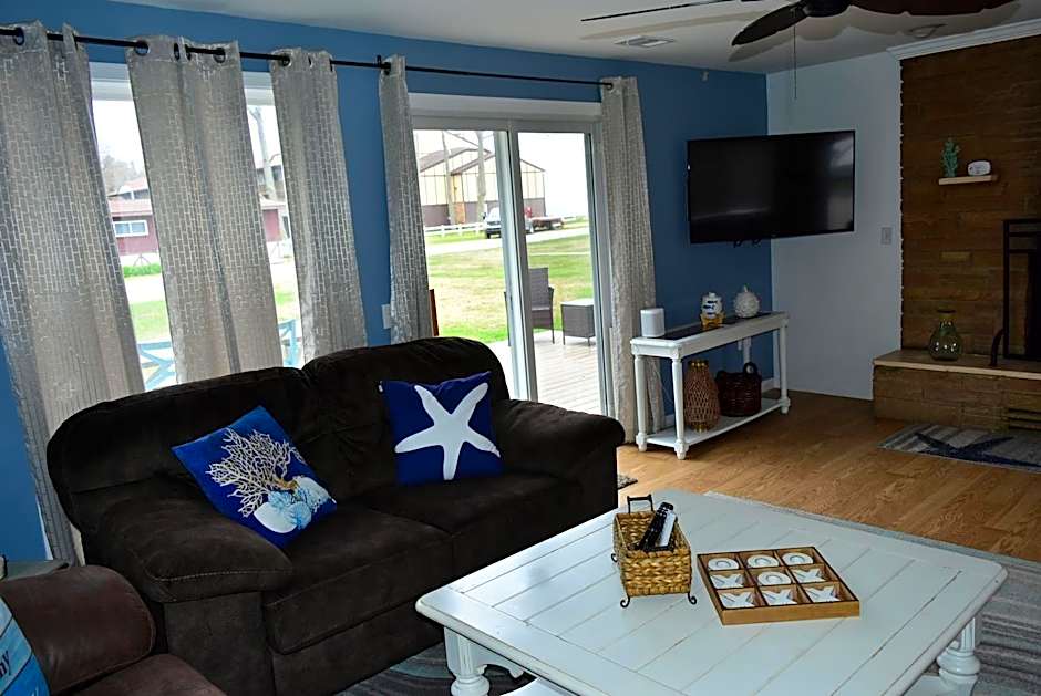 Sunrise Beach Oscoda @ Surfside