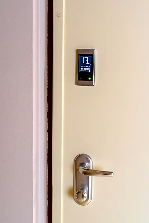 Marie Claire Apartments & Spa