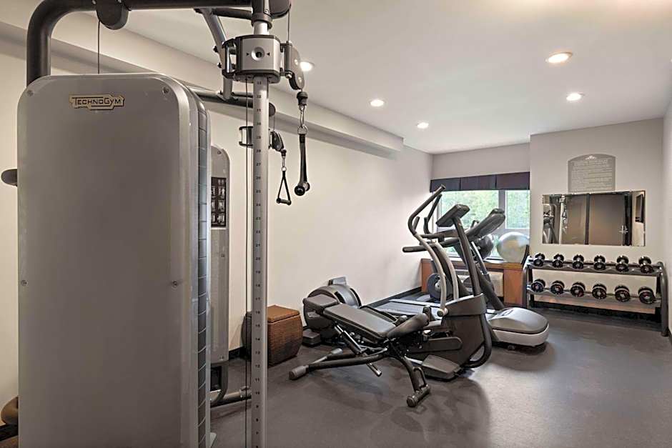 Microtel Inn & Suites By Wyndham Kirkland Lake