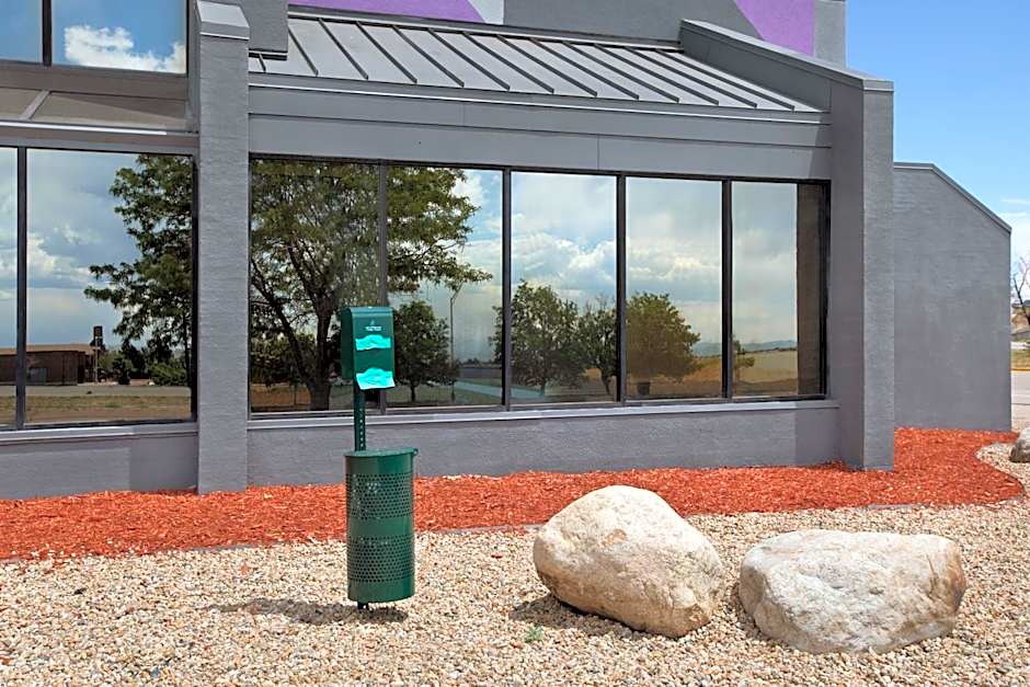 Spark by Hilton Denver East I 70