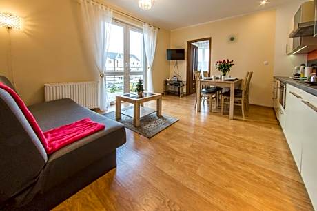 One-Bedroom Apartment (jASpisowy)