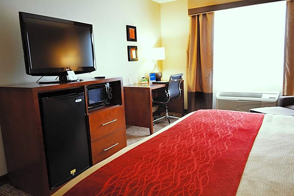Comfort Inn & Suites Covington - Mandeville