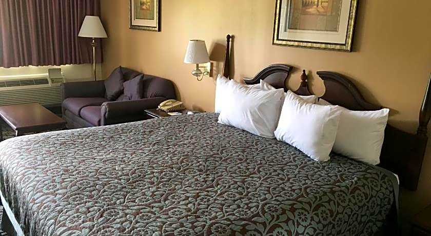 Days Inn by Wyndham Picayune