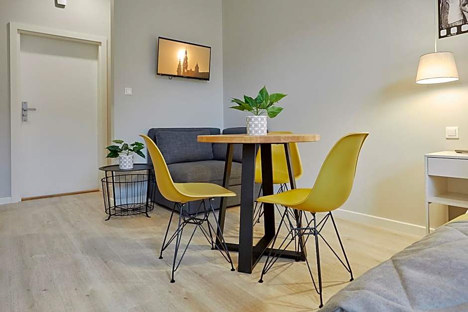 FLORIANSKA 32 by PI Apartments