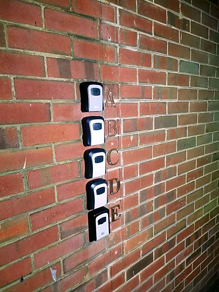 116 Maison Dieu Road Room E in Dover