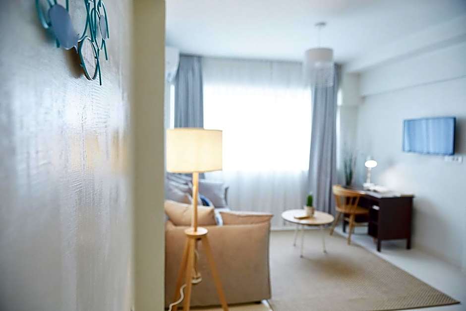 toStay-Unique apartment hotel in Athens center!