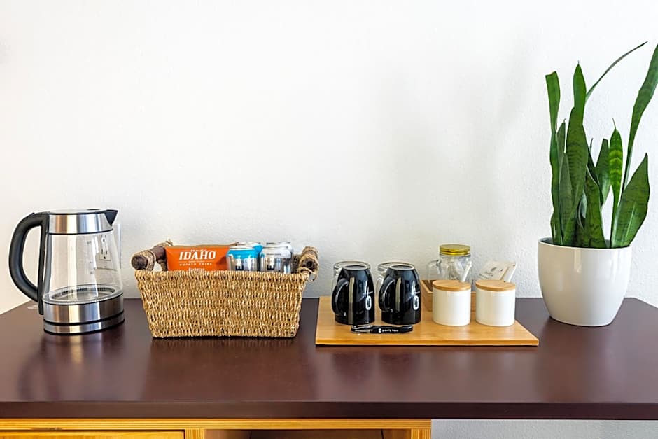 Gravity Haus Truckee-Tahoe