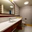 Ogunquit Hotel and Suites