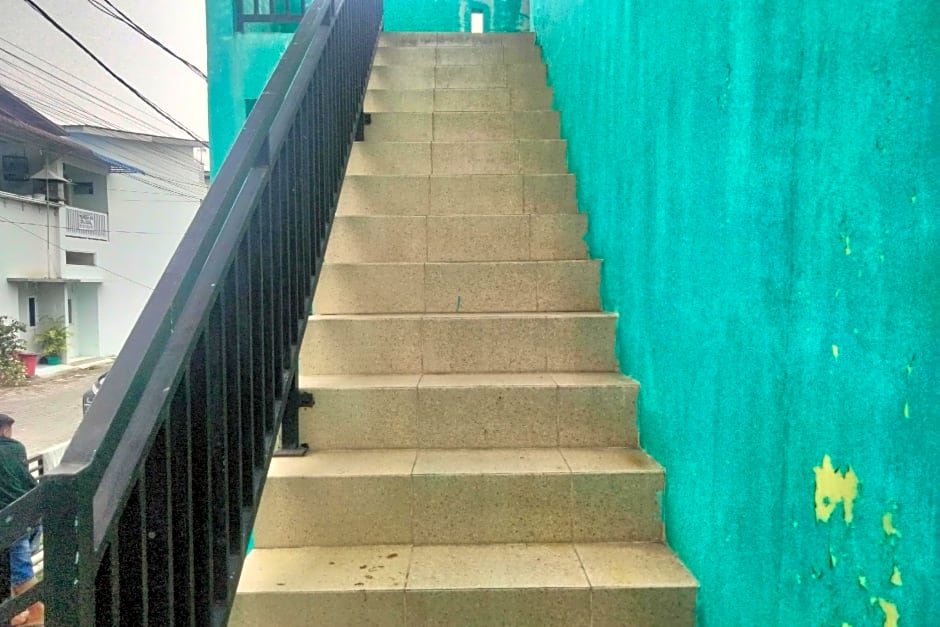 Hotel O Nany Asoka Syariah Near Anyong Cafe Studio