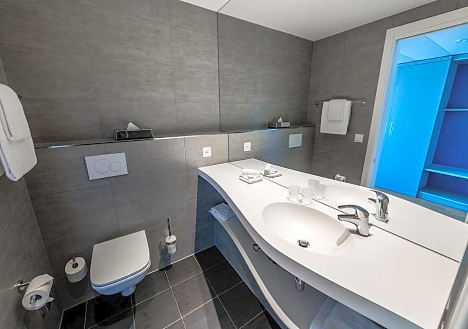 Aquatis Hotel
