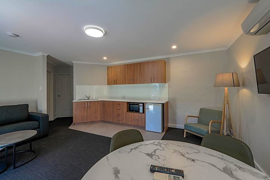 Redhill Cooma Motor Inn
