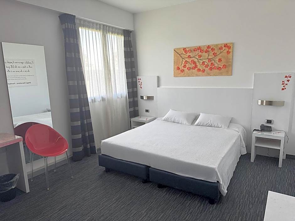 B&B HOTEL Milano Cologno Sporting