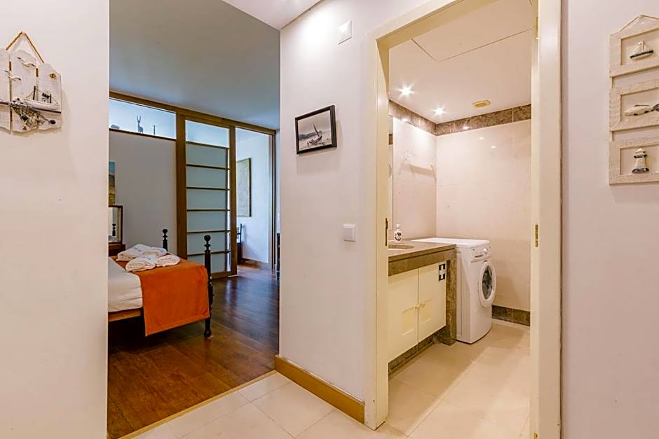 Rent4Rest Estoril Beachfront Apartments