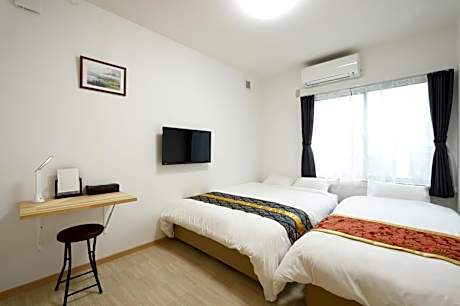 Triple Room with Shared Bathroom