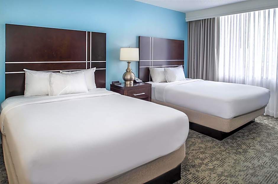 Embassy Suites By Hilton Hotel St. Louis-Airport