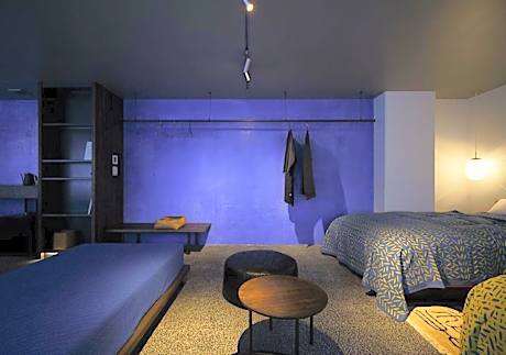 Deluxe Twin Room B - Non-Smoking