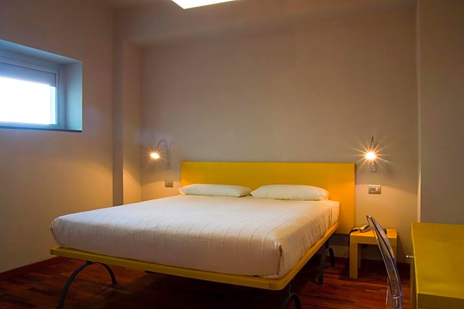 San Lorenzo Si Alberga