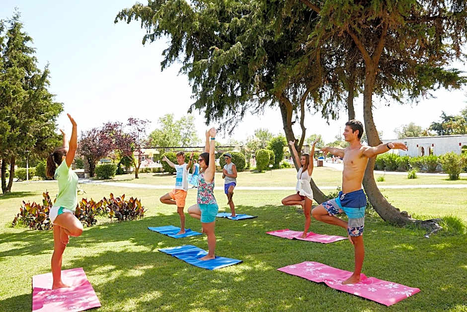 GHotels Athos Palace