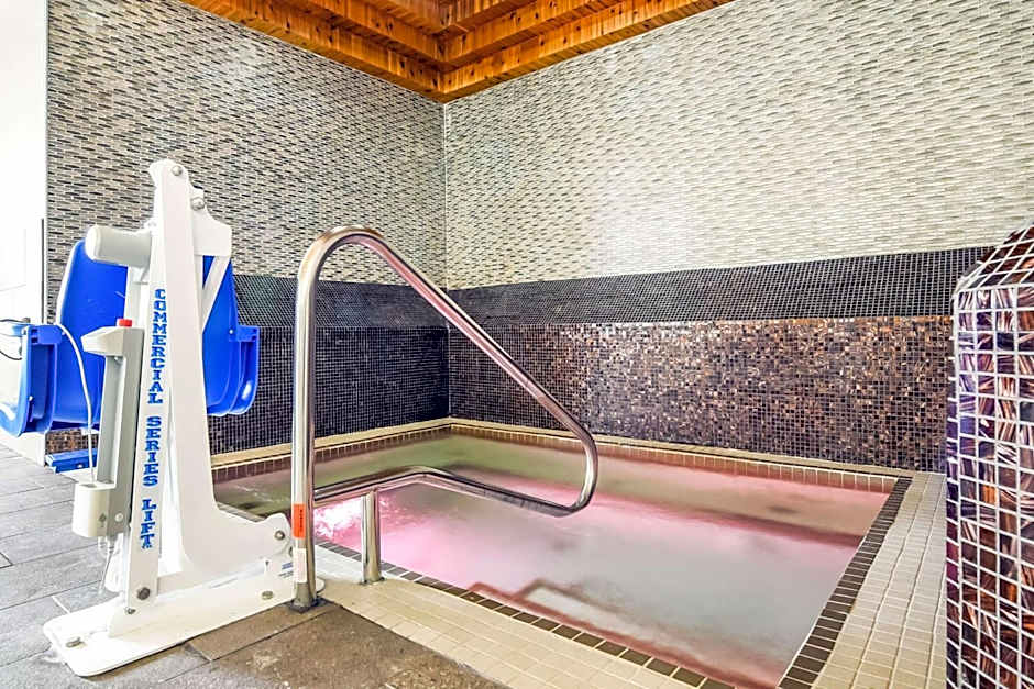 Comfort Inn & Suites Independence