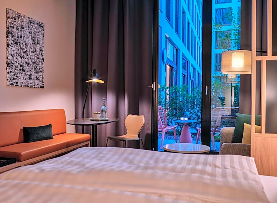 Adina Apartment Hotel Cologne