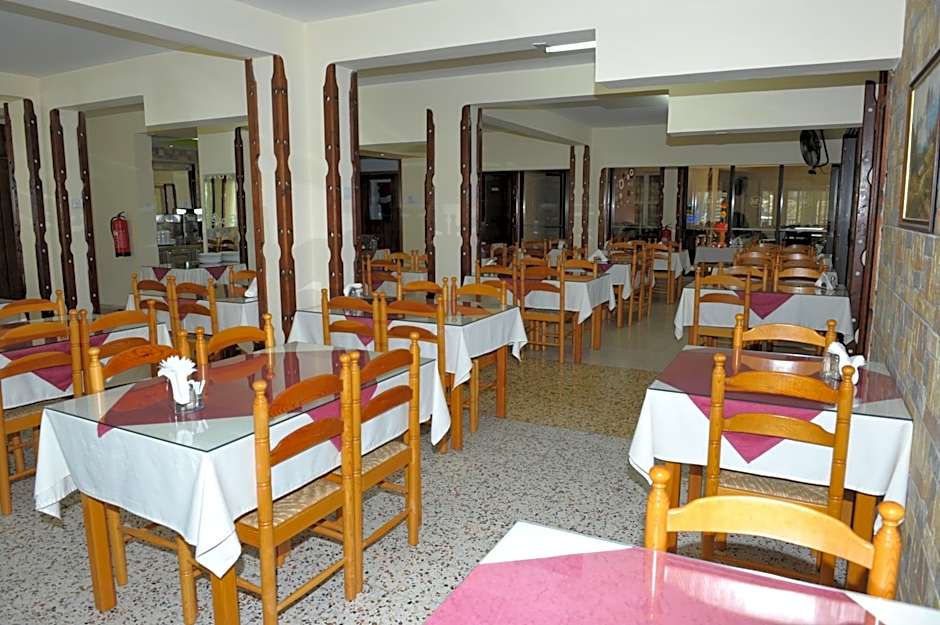 Minaides Hotel
