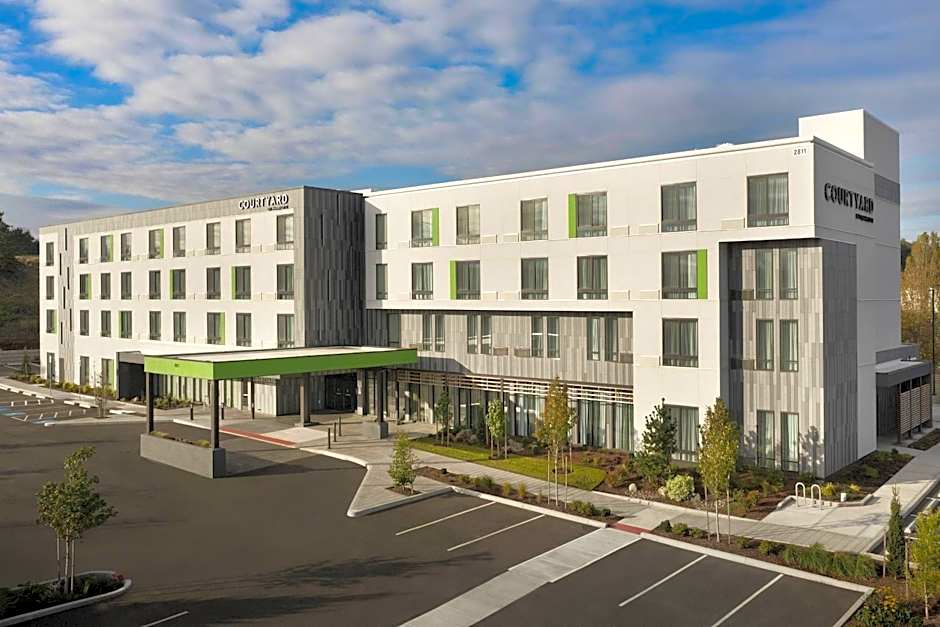 Courtyard by Marriott Portland East