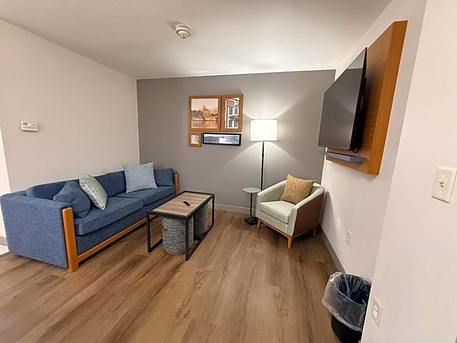 Country Inn & Suites by Radisson, Lima
