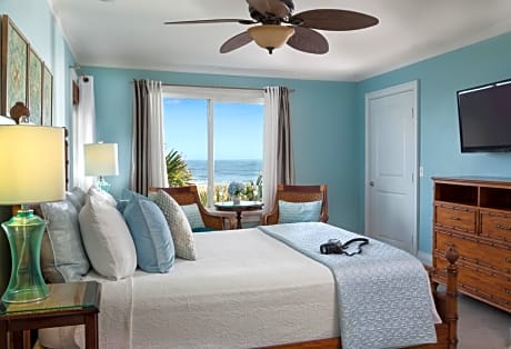 Queen Suite with Sea View