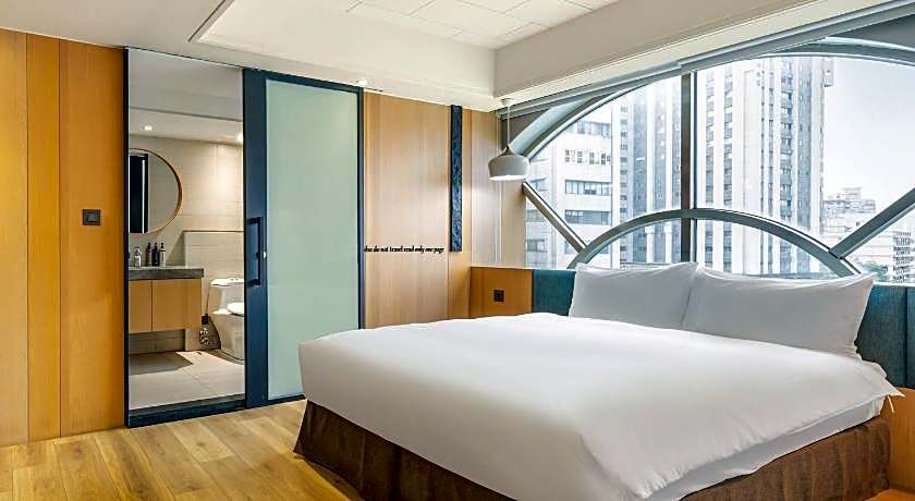 CHECK inn Taichung Wenxin Zhongqing