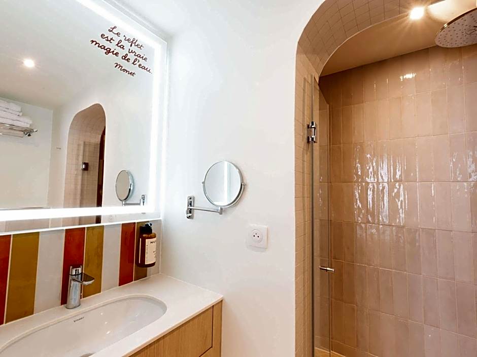 Mercure Paris Montparnasse Raspail