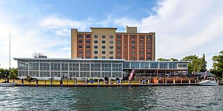 Crowne Plaza Niagara Falls NY - Riverside By IHG