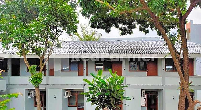 Saijaan Guesthouse UNEJ RedPartner