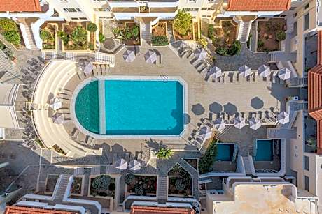 Alexander House Hotel