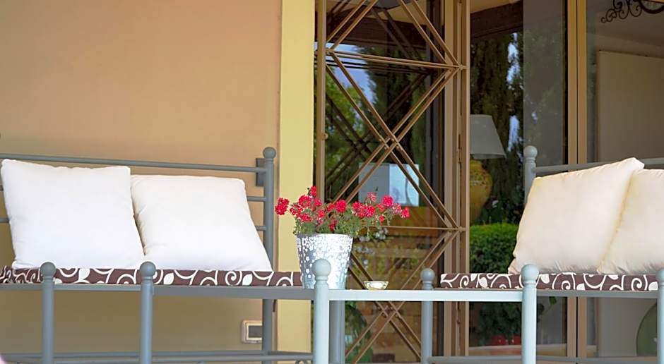 Giga Hotel