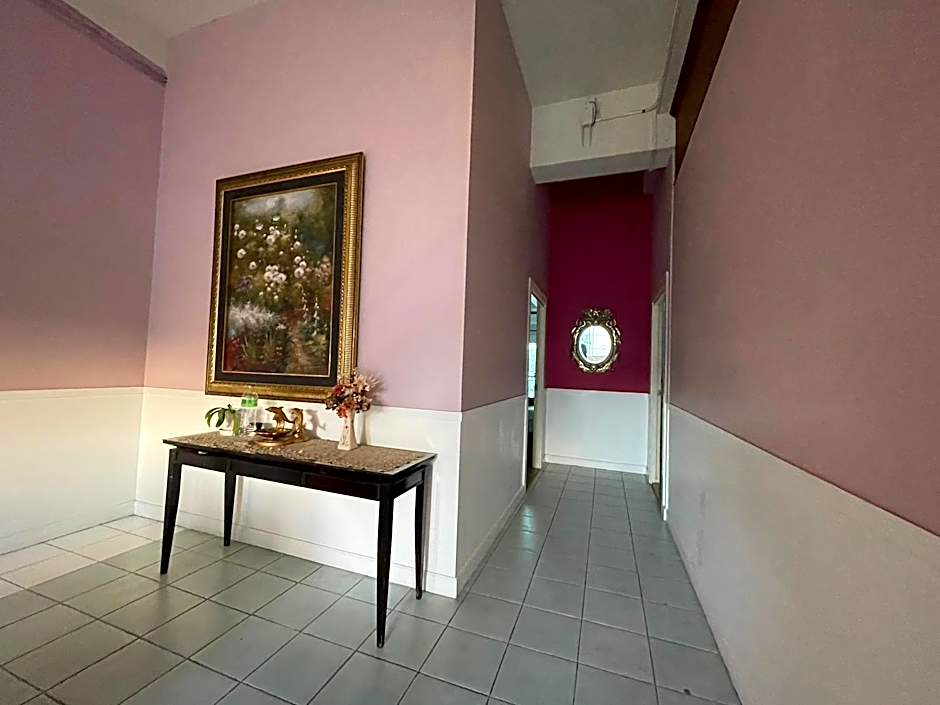 OYO 75486 Anna Residence Jomtien